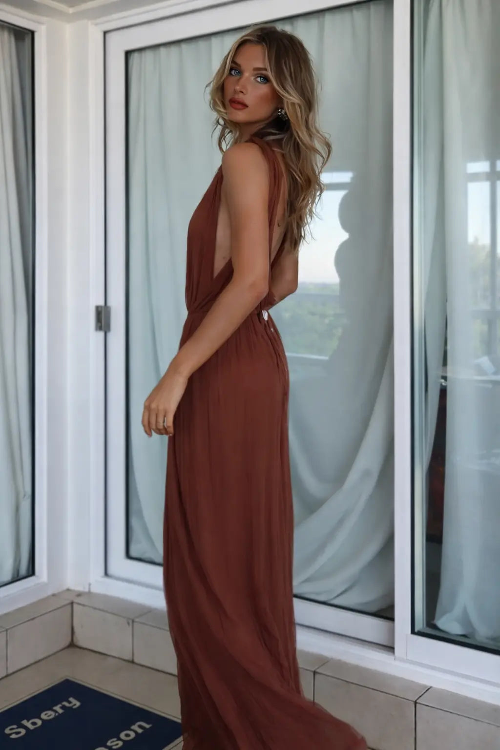Selma™ Dress | Elegance minimalist that flatters effortlessly