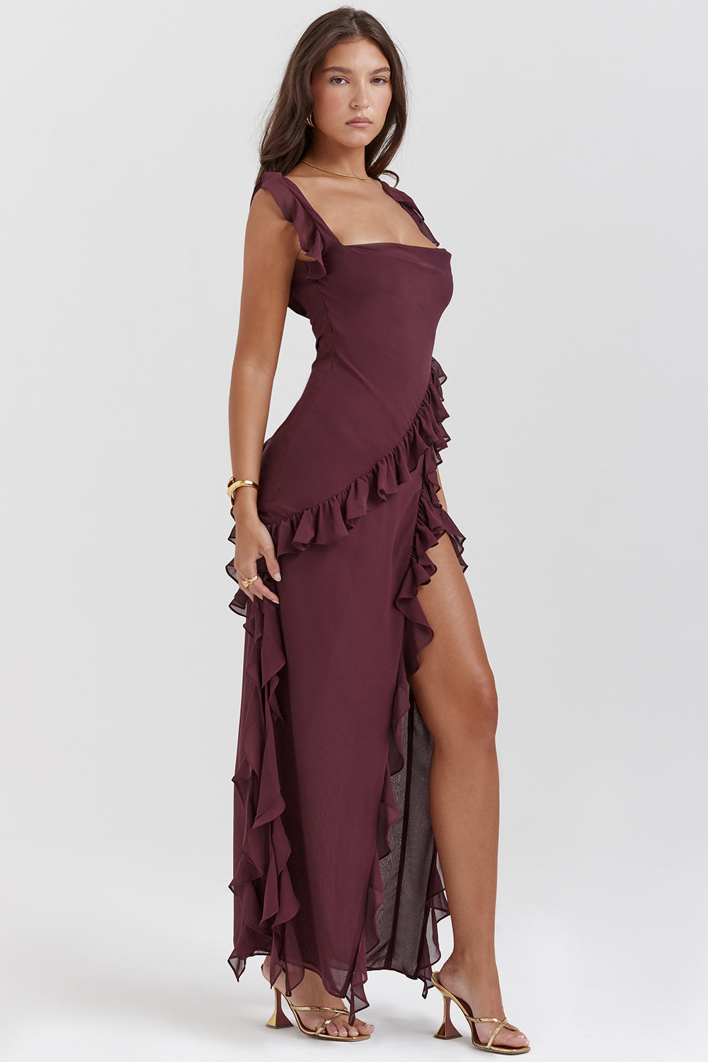 Cia | Dress with ruffles and charm