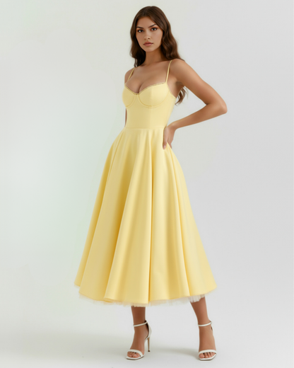 Selene™ | Dress midi yellow mantequilla with layers of tul and pockets secretos