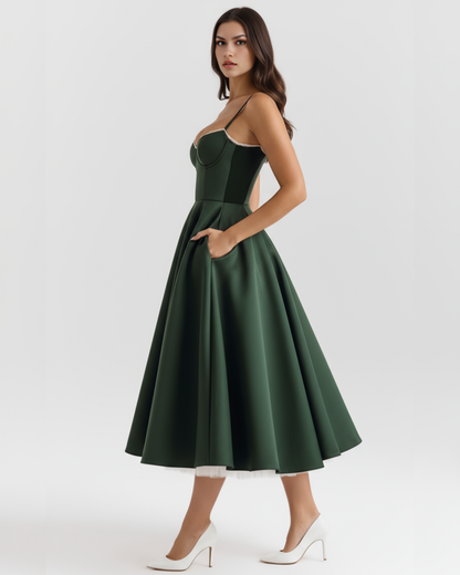 Selene | Dress midi green bosque with layers of tul and pockets secretos