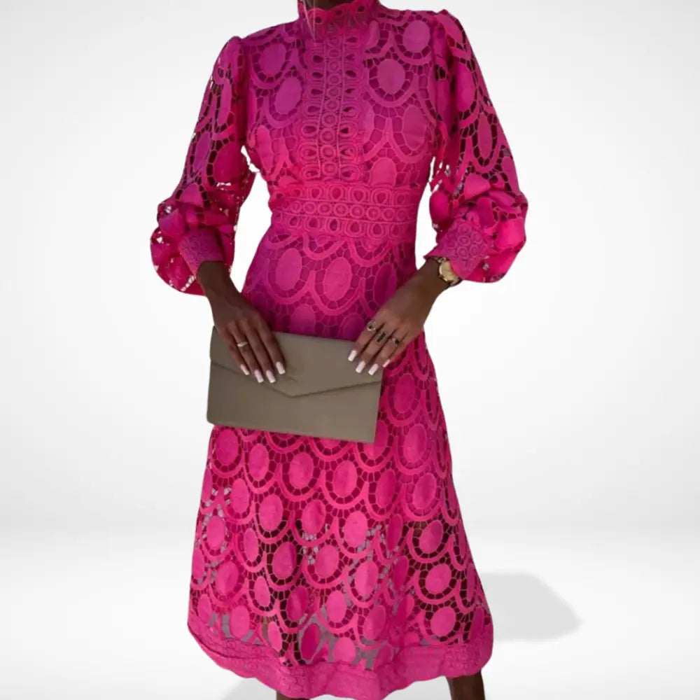Via | Dress long with lace elegant