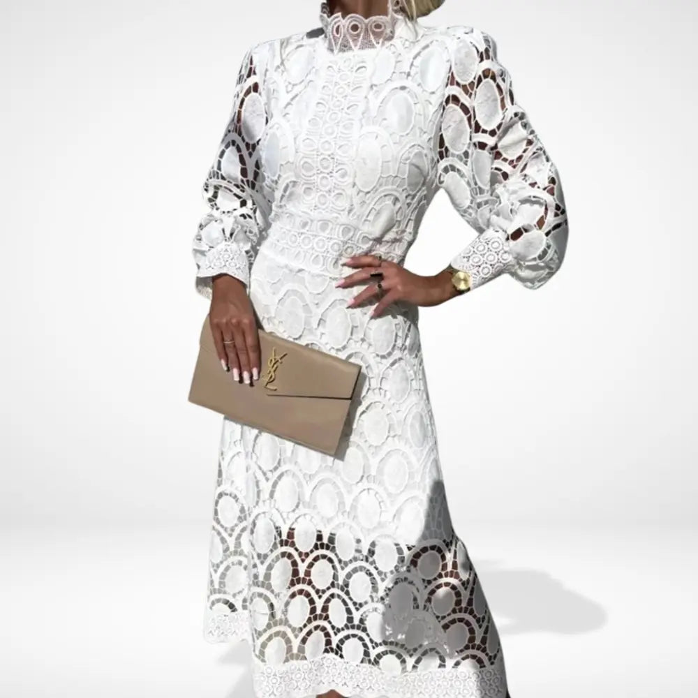 Via | Dress long with lace elegant