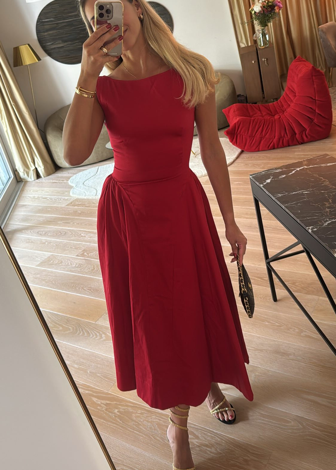 Loreto™ Dress | Elegance eterna in red