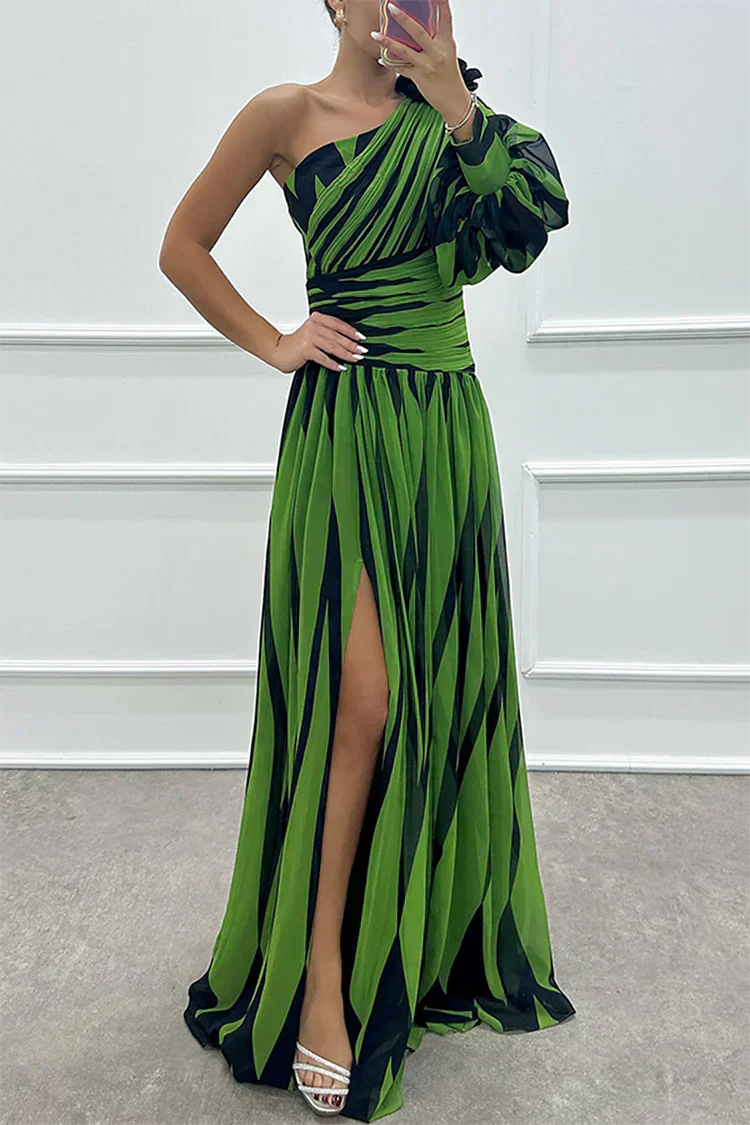 Shiloh - Dress Maxi Elegant to Stripes with A Shoulder