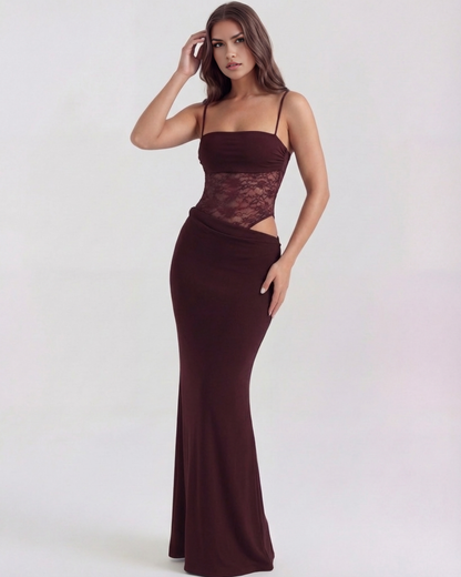 Marga™ Dress | Elegance structured with detail of lace
