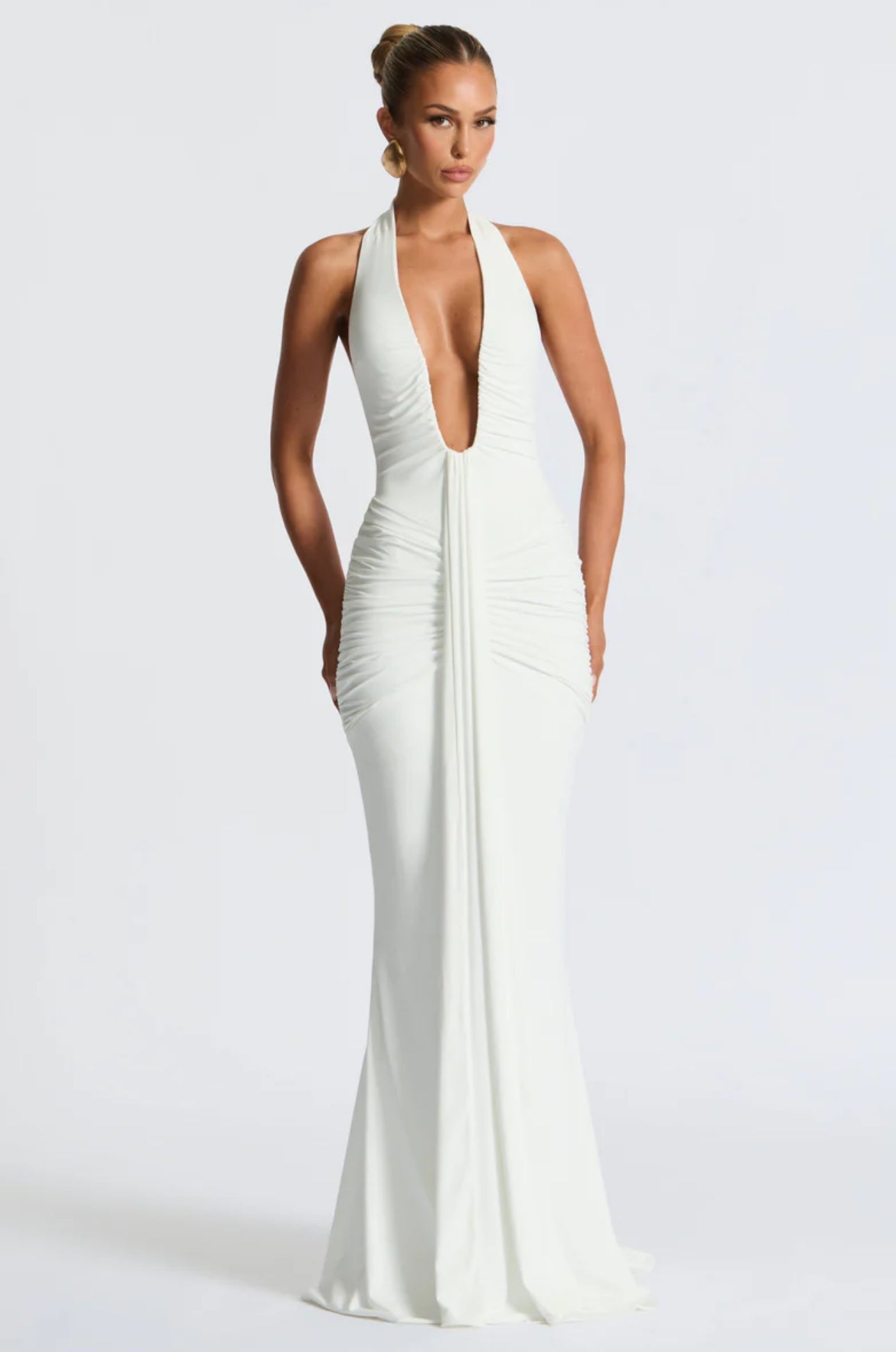 Tatiana™ Dress | Elegance flowing with neckline halter