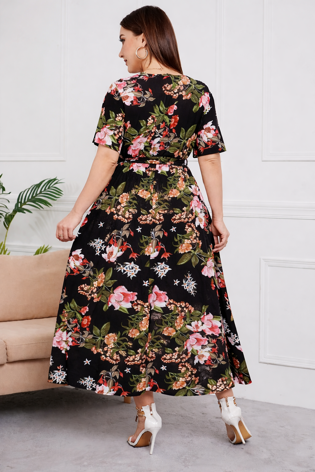 Mónica™ Dress | Elegance that enhances your curves
