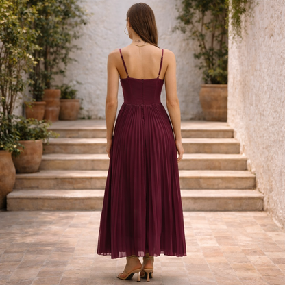 RUBY™ DRESS | Movement and elegance in shade wine