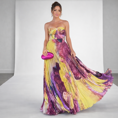 Valentina™ Dress | Pleated that Flatters and Suaviza the Silhouette