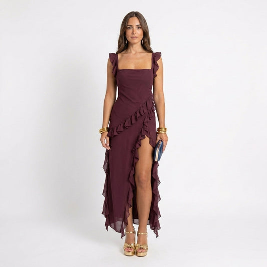 Cia | Dress with ruffles and charm