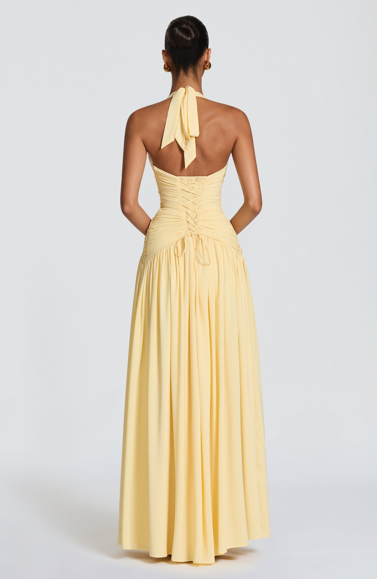 Martina™ Dress | Elegance flowing with neckline halter