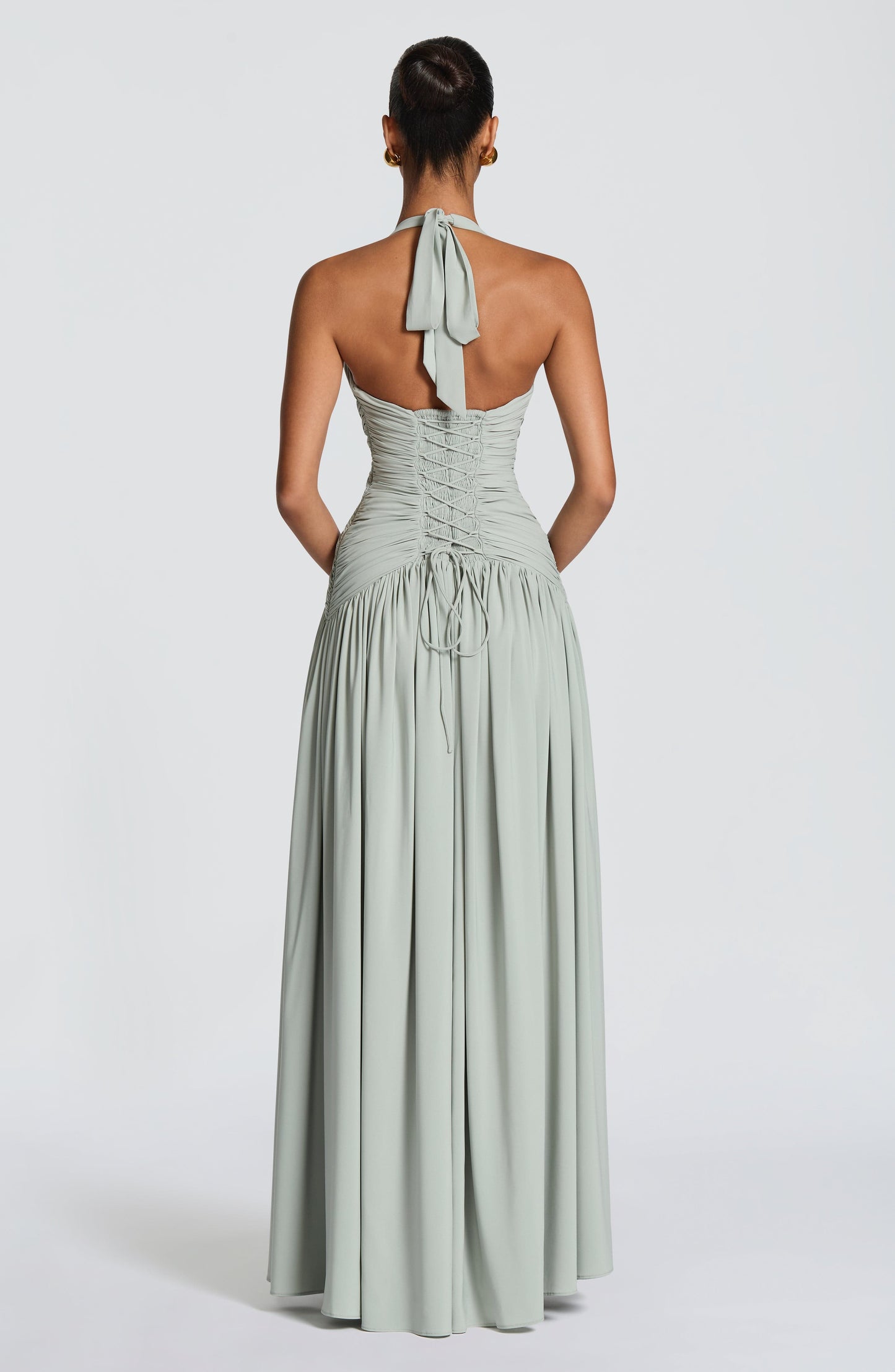 Martina™ Dress | Elegance flowing with neckline halter