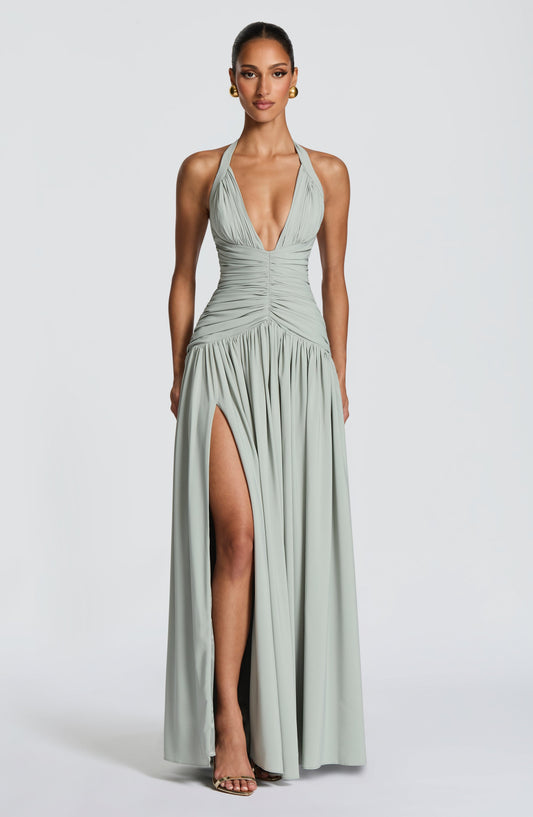 Martina™ Dress | Elegance flowing with neckline halter