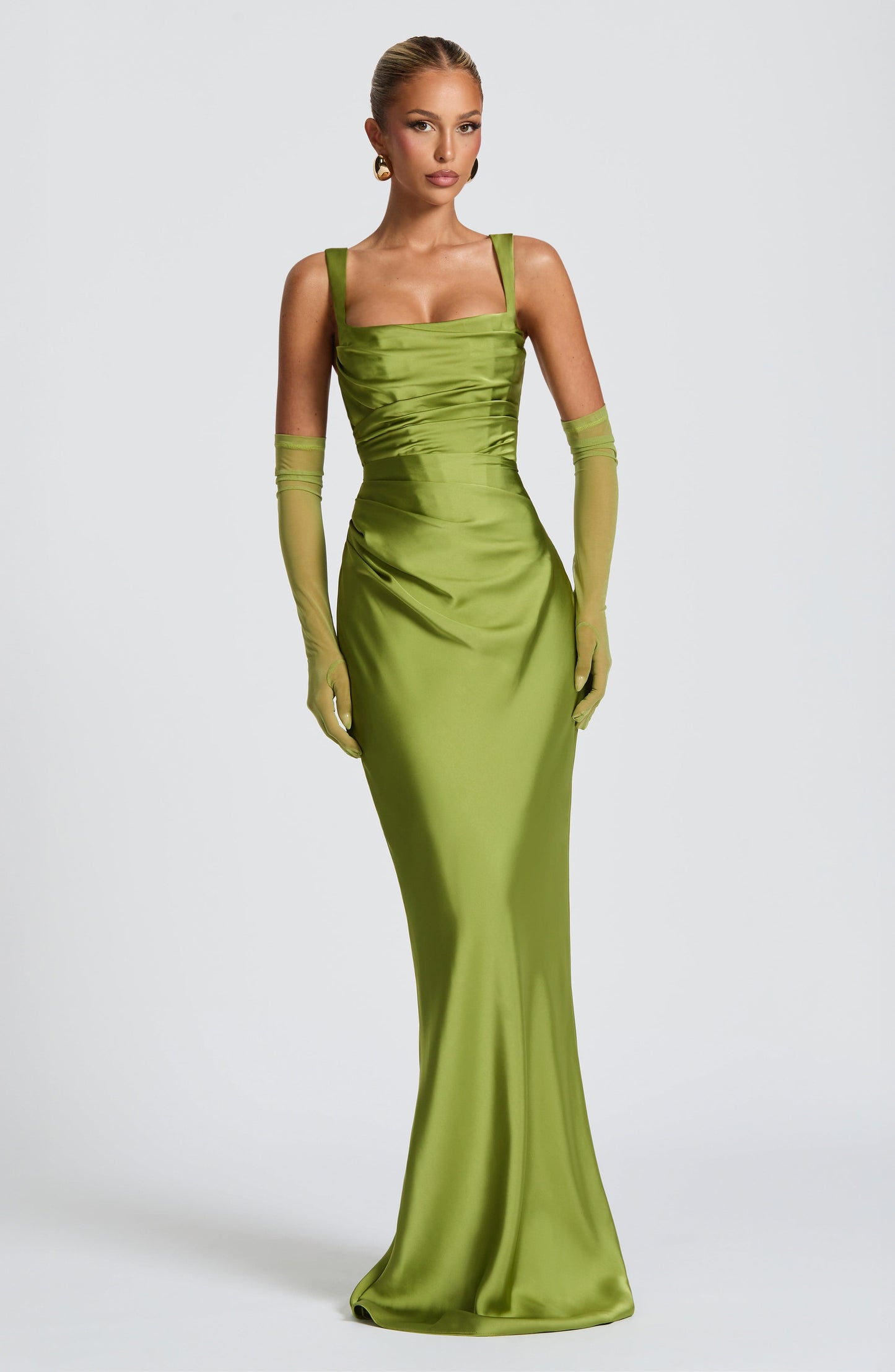 Silvia ™ Dress | Elegance satin with structure refined