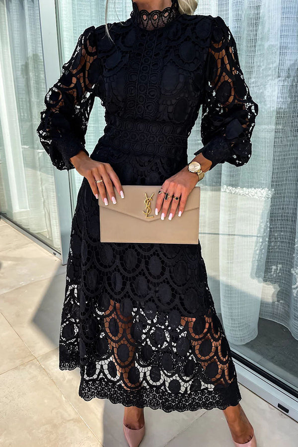Noor - Dress of Encaje Romantic