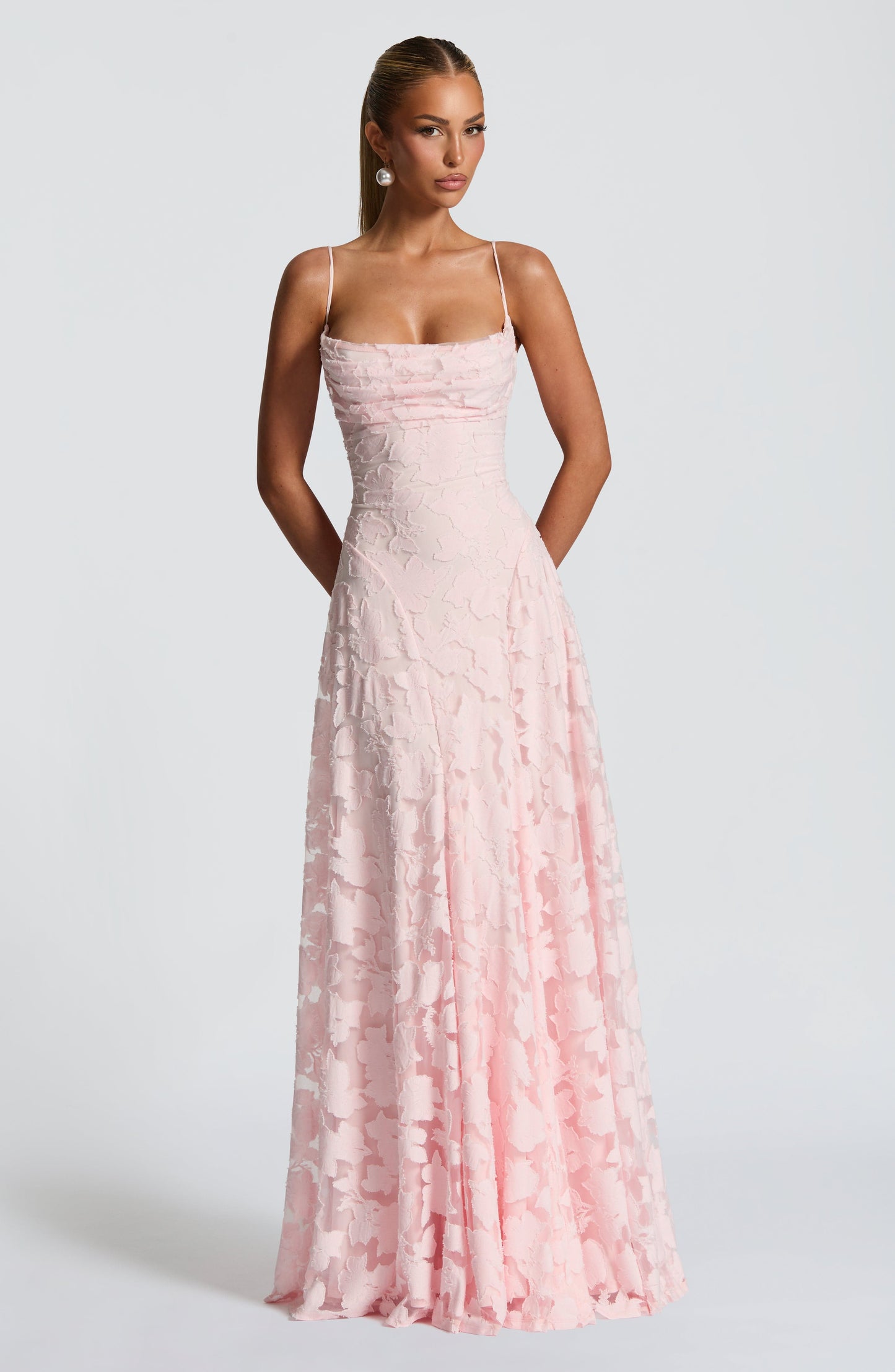 Manuela™ Dress | Elegance flowing with finish sophisticated