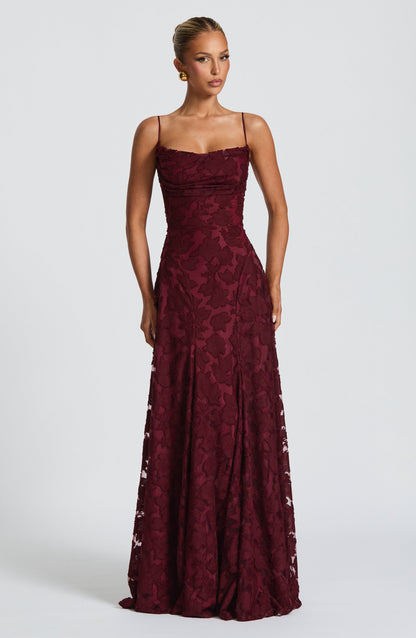 Manuela™ Dress | Elegance flowing with finish sophisticated