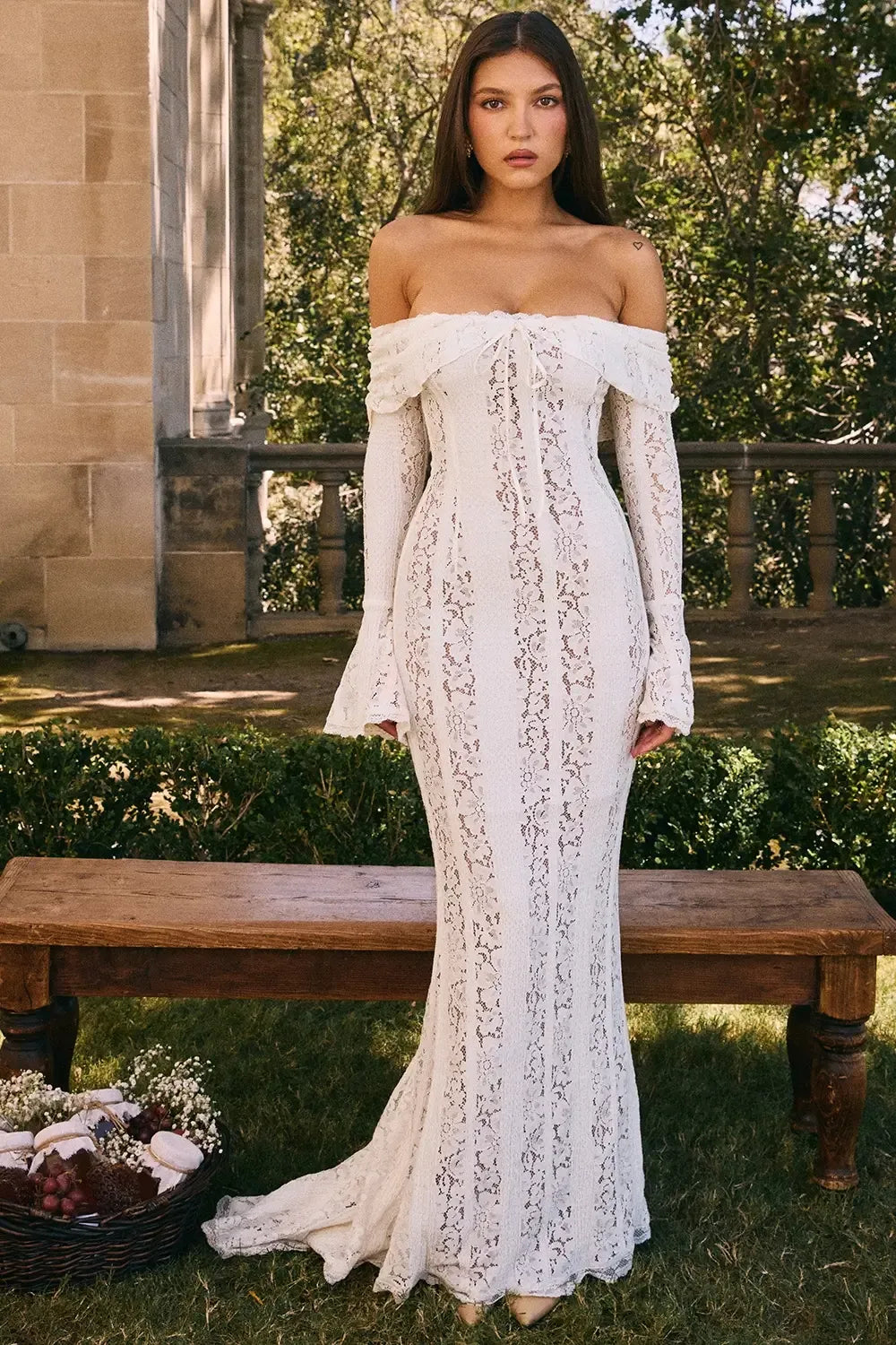 Emma™ Dress | Elegance romantic in its maximum expresión