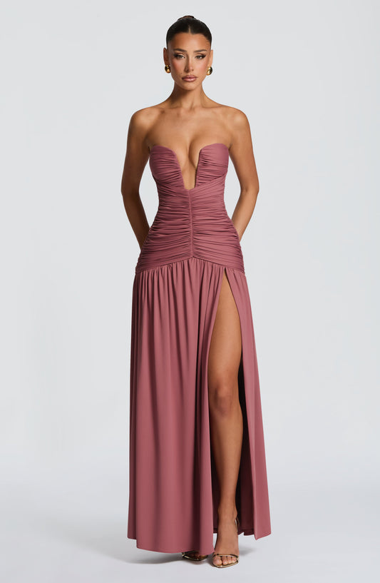 Junia™ Dress |Elegance estructural in each detail