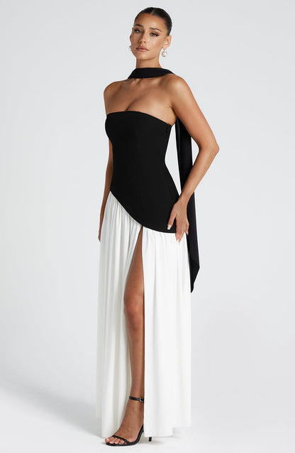 Melisa™ Dress | Elegance flowing with detail wrap
