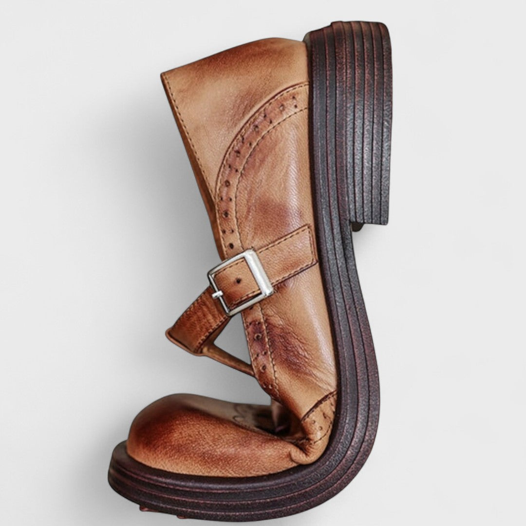 ELISA™ | Elegance and comfort. Heel of cuero.