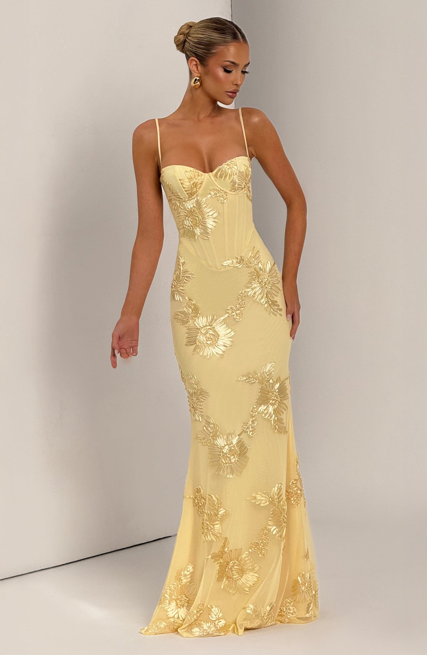 Raquel™ Dress | Elegance structured with details exclusive